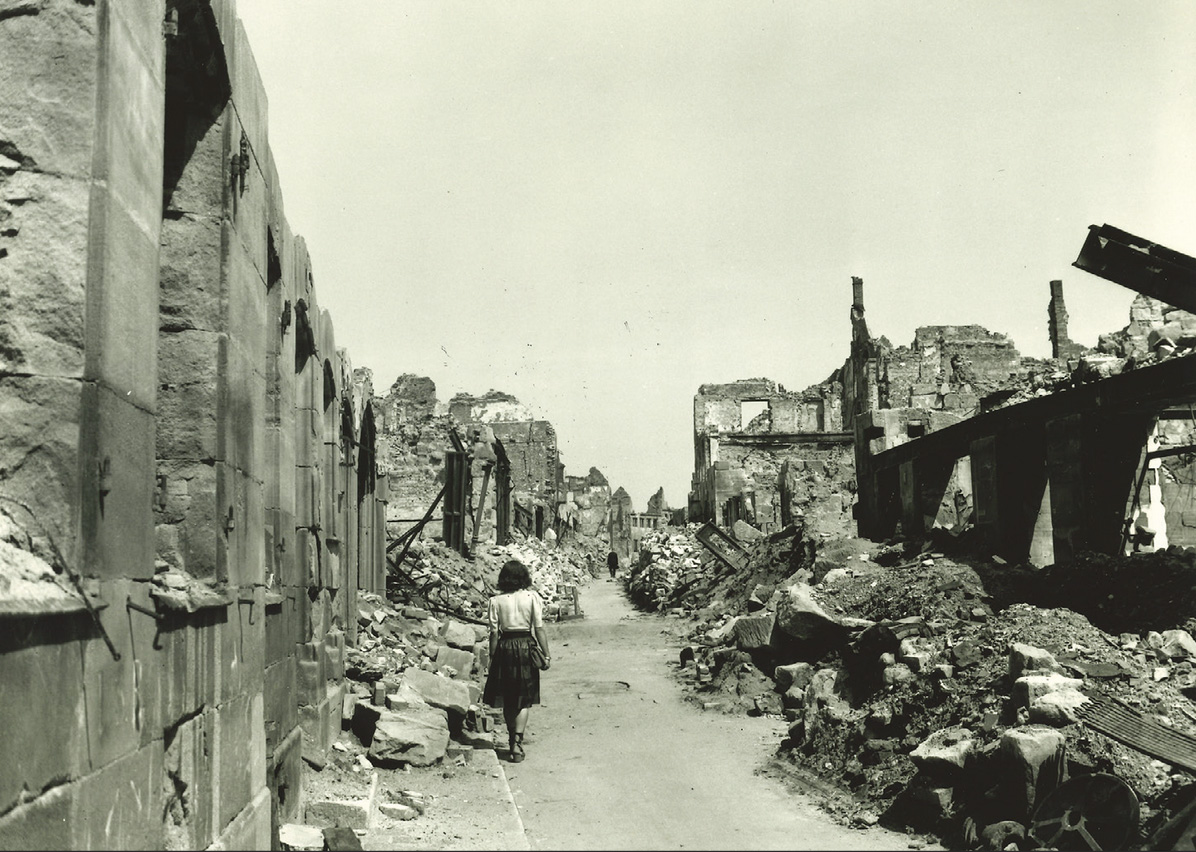 Margarete photographed by Ray in the ruins of Nuremberg